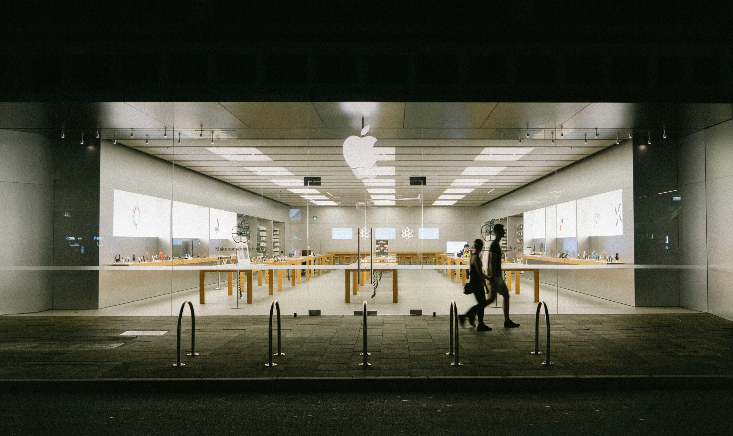 排他的流通の事例｜Apple ストア